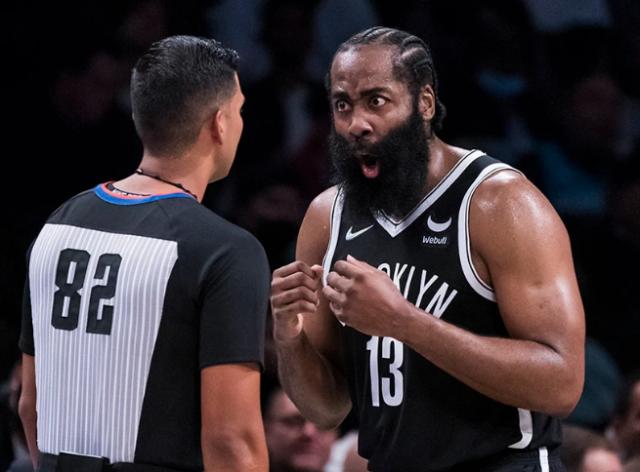 世界杯比赛在线观看地址-新季场均罚球数创历史新低 新规影响的不只有哈登