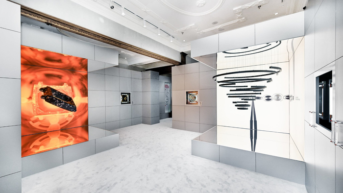 世界杯手机高清观看软件-泰格豪雅上海启幕毫秒之竞制表展，红牛RB22赛车震撼亮相|F1中国大奖赛|泰格豪雅(TAG Heuer)|展览|计时|先锋_新浪新闻