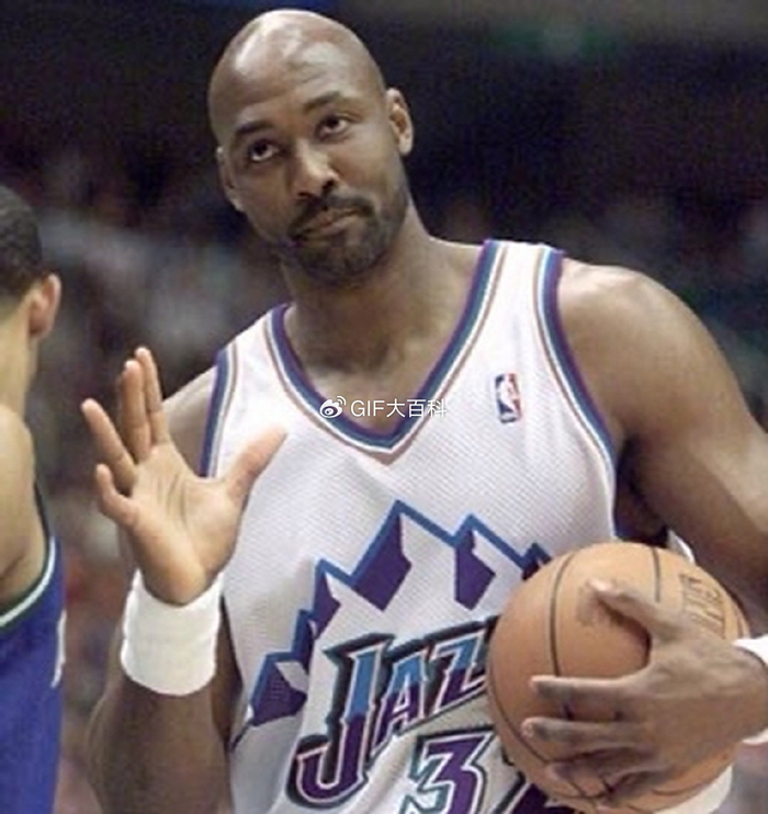 世界杯比赛在线观看地址-邮差永远准时！卡尔马龙NBA历史得分榜第二，和乔丹的时代对决|爵士|总决赛|迈克尔·乔丹|篮板|冠军_新浪体育_新浪新闻